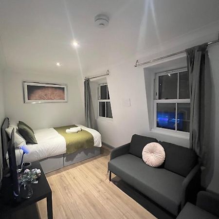 3 Bedroom Flat In King'S Cross, St Pancras'S. 8 People Londen Buitenkant foto