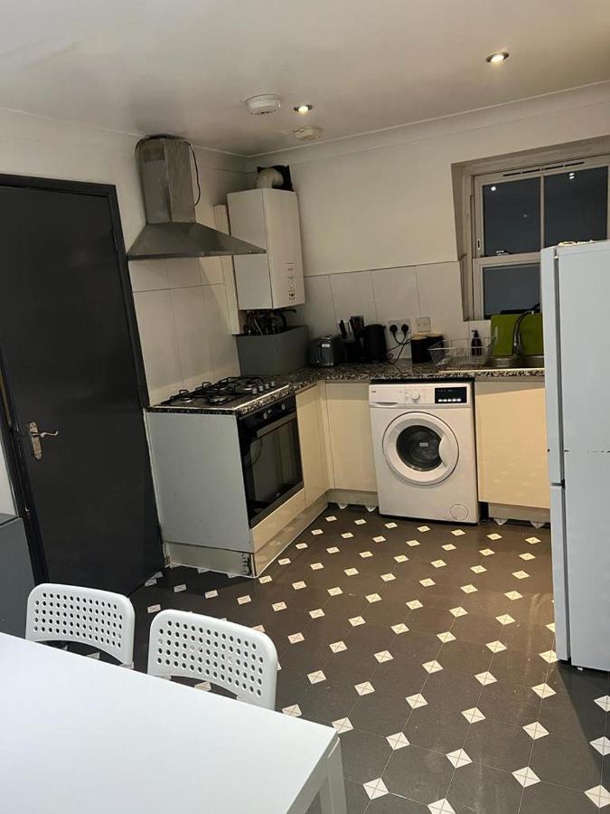 3 Bedroom Flat In King'S Cross, St Pancras'S. 8 People Londen Buitenkant foto