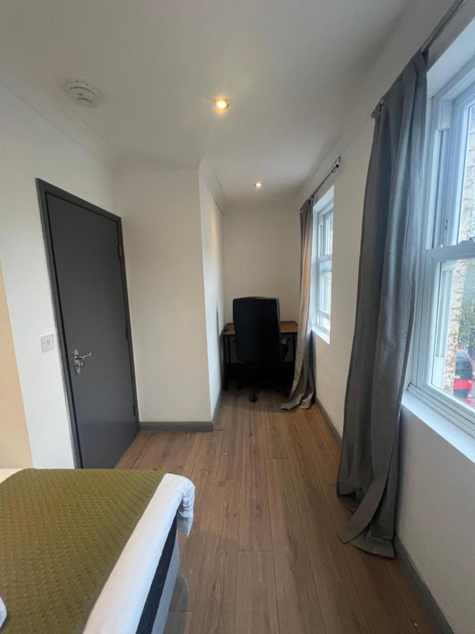 3 Bedroom Flat In King'S Cross, St Pancras'S. 8 People Londen Buitenkant foto