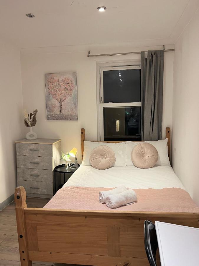 3 Bedroom Flat In King'S Cross, St Pancras'S. 8 People Londen Buitenkant foto