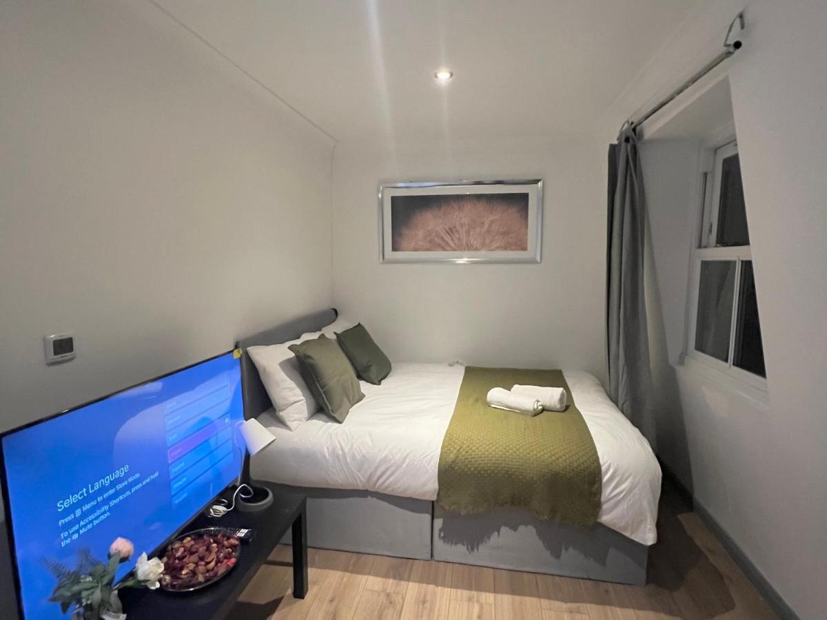 3 Bedroom Flat In King'S Cross, St Pancras'S. 8 People Londen Buitenkant foto