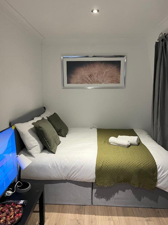 3 Bedroom Flat In King'S Cross, St Pancras'S. 8 People Londen Buitenkant foto